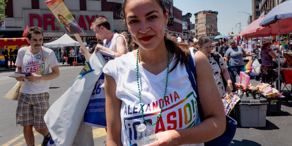 Alexandria Ocasio-Cortez ganó las primarias al Congreso en su distrito en Nueva York.