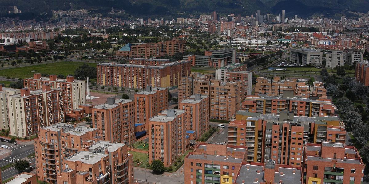 Las propiedades horizontales se conforman de conjuntos residenciales, comerciales y edificios de servicios médicos. Abel CÁrdenas