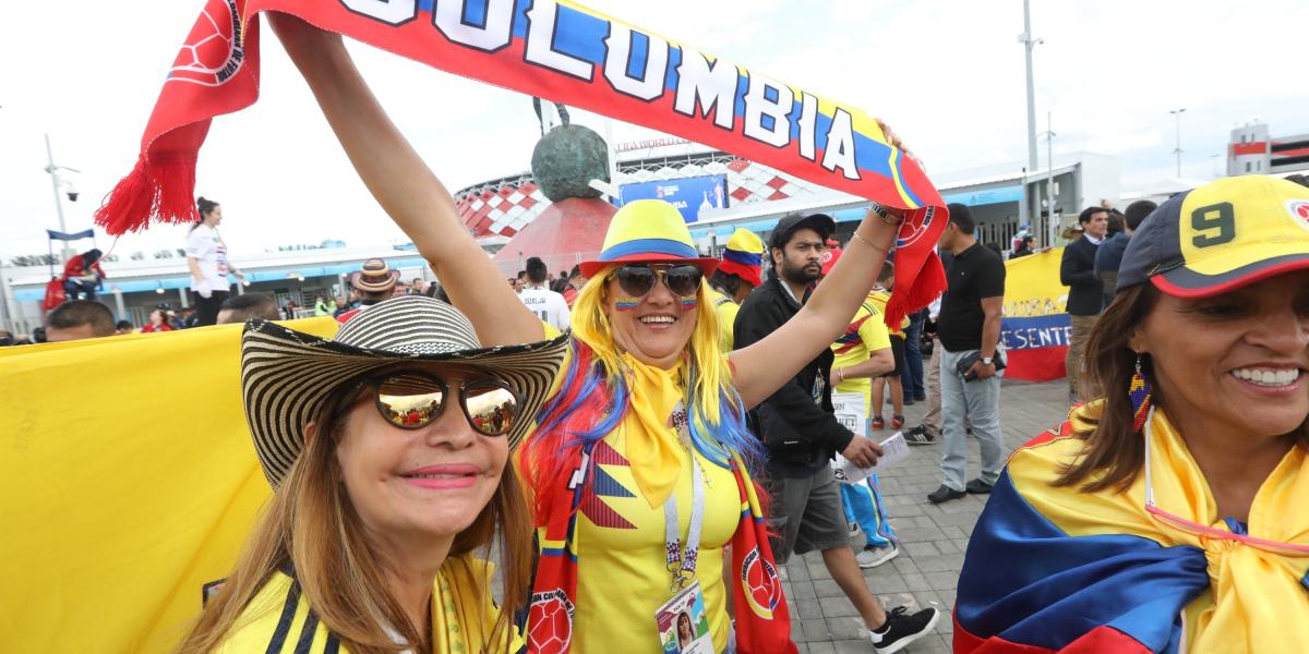 Hinchas de Colombia en Moscú antes del partido contra Inglaterra.