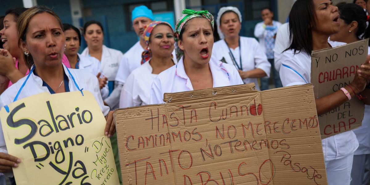 El sector de la salud en Venezuela cumple 14 días de protestas en un paro indefinido por las mejoras salariales y de dotación laboral.