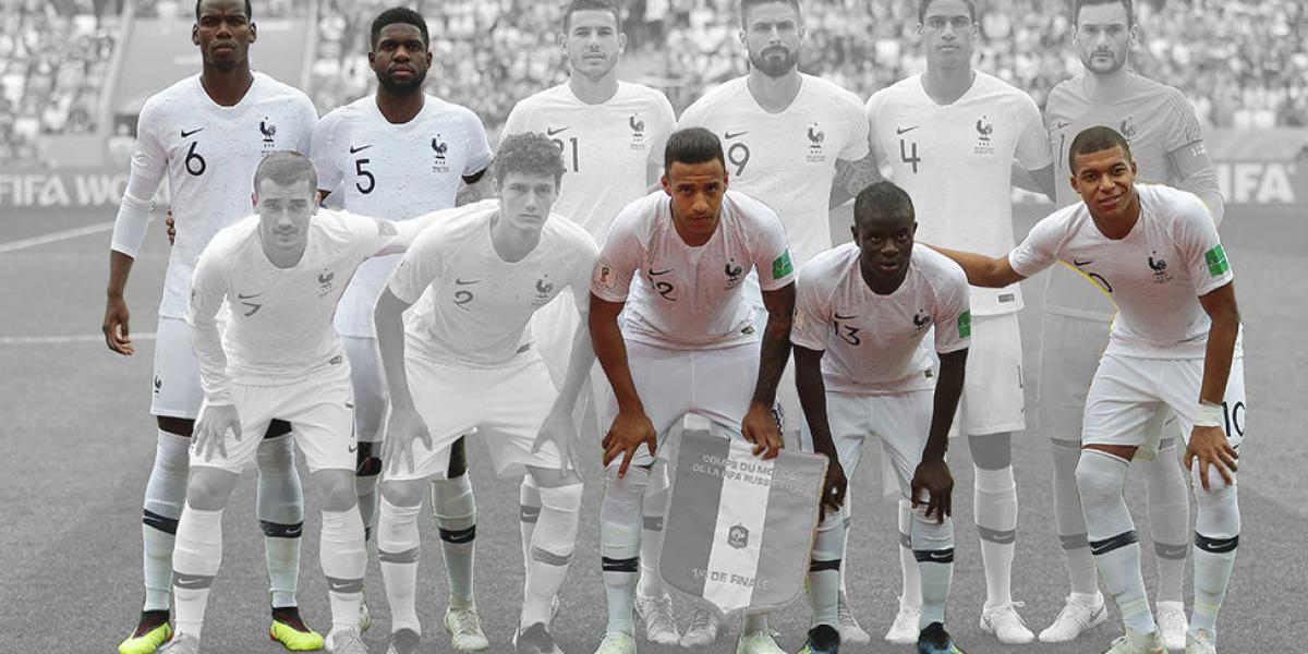La alineación inicial del equipo francés contra Uruguay en los cuartos de final de Rusia 2018 contó con cinco jugadores que son hijos de al menos un padre inmigrante: (atrás, de izquierda a derecha): Paul Pogba, Samuel Umtiti; (adelante) Corentin Tolisso, N'Golo Kante y Kylian Mbappe.
