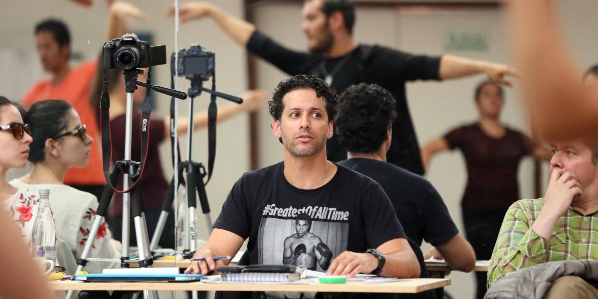 Luis Salgado durante el proceso de montaje del nuevo musical.