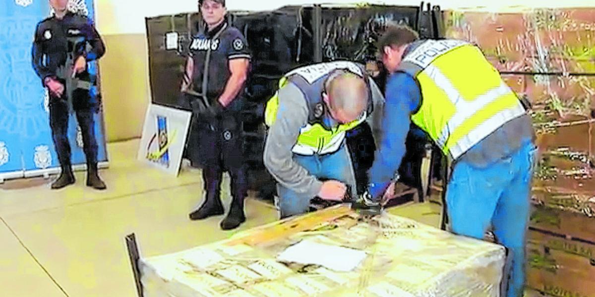 Actuando del lado de la ley, el agente hurtó 24 kilos de cocaína que habían sido incautados por la Fiscalía