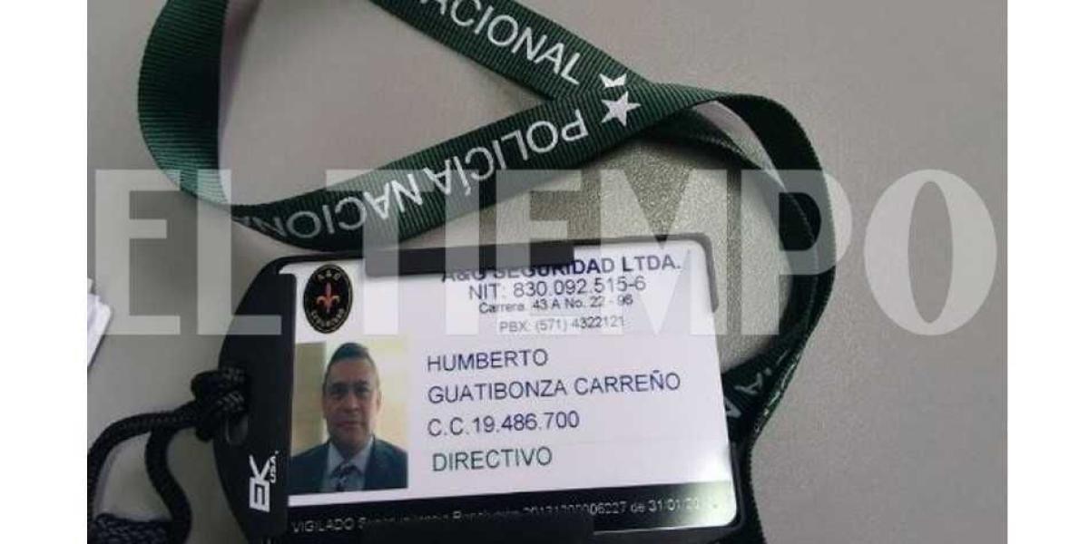 Al general en retiro de la Policía Nacional Humberto Guatibonza lo relacional con una red de chuzadas descubierta por la Fiscalía.