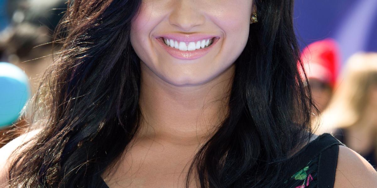 Demi Lovato agradeció a sus seguidores el afecto que le han enviado a través de las redes sociales.