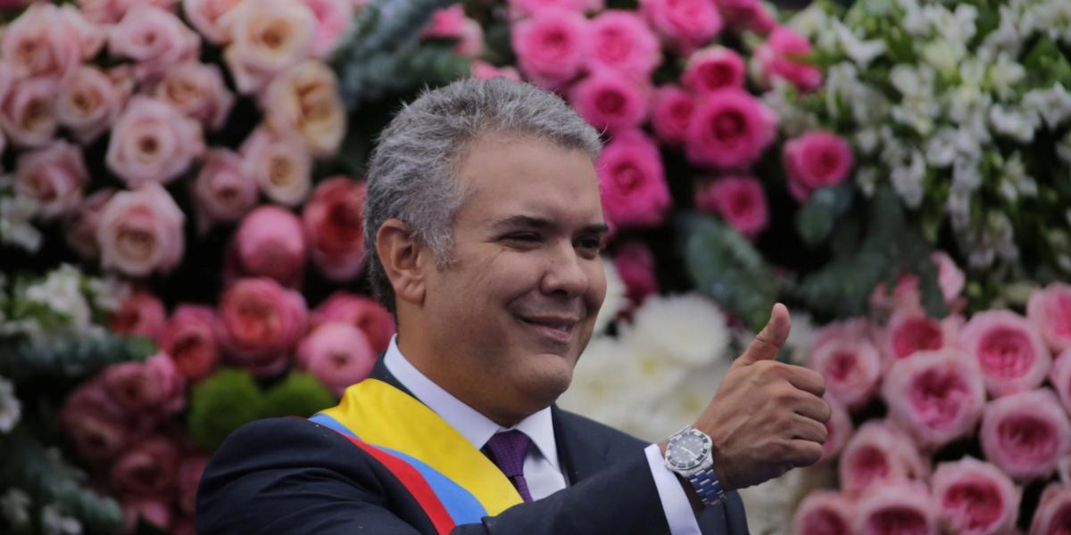 ‘Hoy le entrego mi vida a Colombia’: Iván Duque