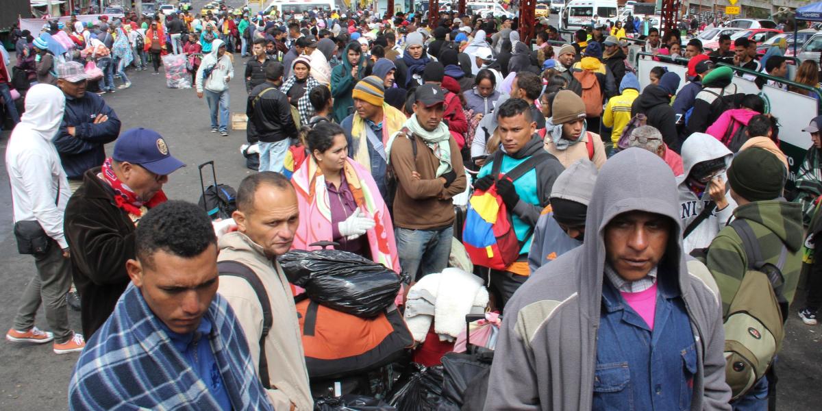 La Organización Internacional para las Migraciones (OIM) advirtió el viernes que, de acuerdo con datos recientes, desde inicios de este mes más de 5.000 venezolanos han entrado a diario en  Ecuador.