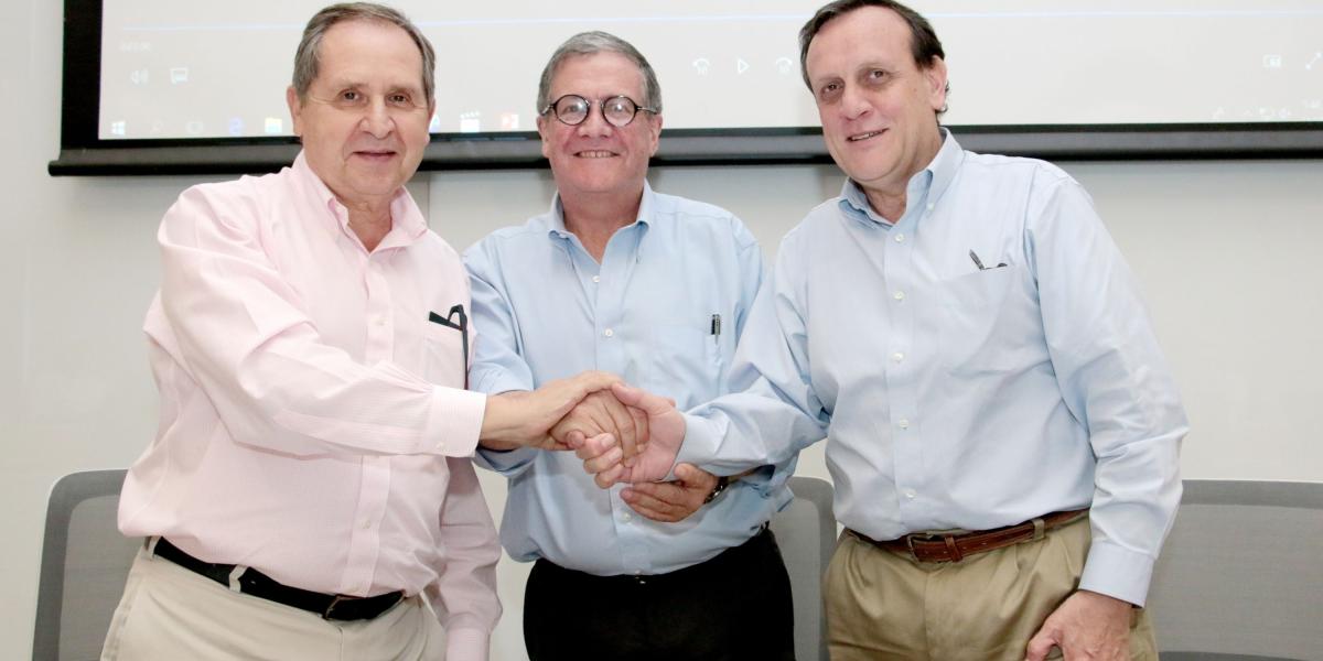 Salvador Alva, del Instituto Tecnológico de Monterrey; Pablo Navas, Universidad de los Andes e Ignacio Sánchez, de la U. Católica de Chile.