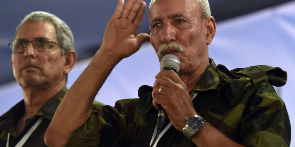 Brahim Ghali (d.), líder del frente Polisario.