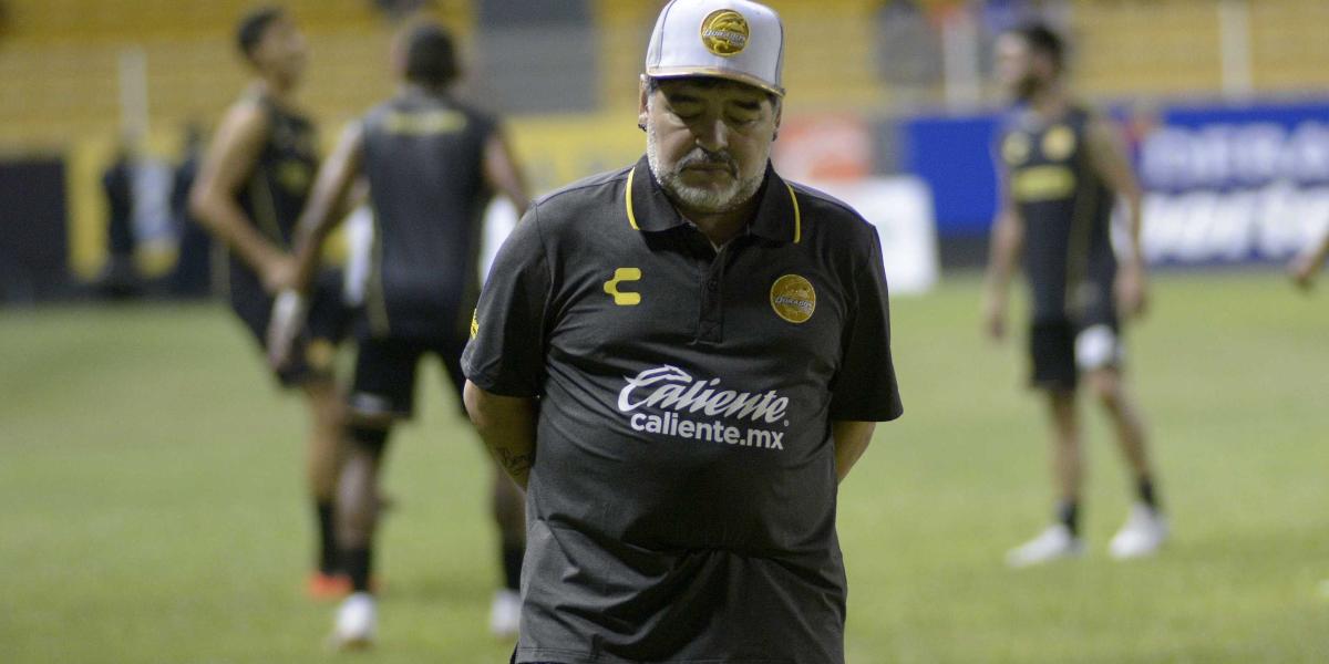 El técnico de Dorados De Culiacán Diego Armando Maradona.