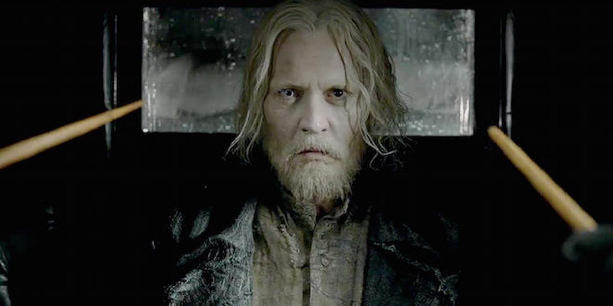 Johnny Depp interpreta a Grindelwald.