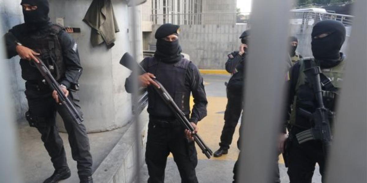 Según la versión del gobierno venezolano, Fernando Albán saltó al vacío desde el edificio del Sebin en Caracas,