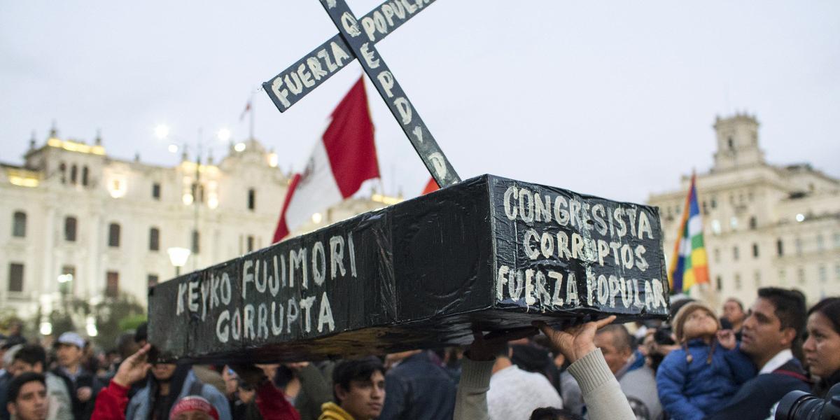 Protestas por innumerables casos de corrupción que tienes sumido a Perú en una de sus peores crisis.