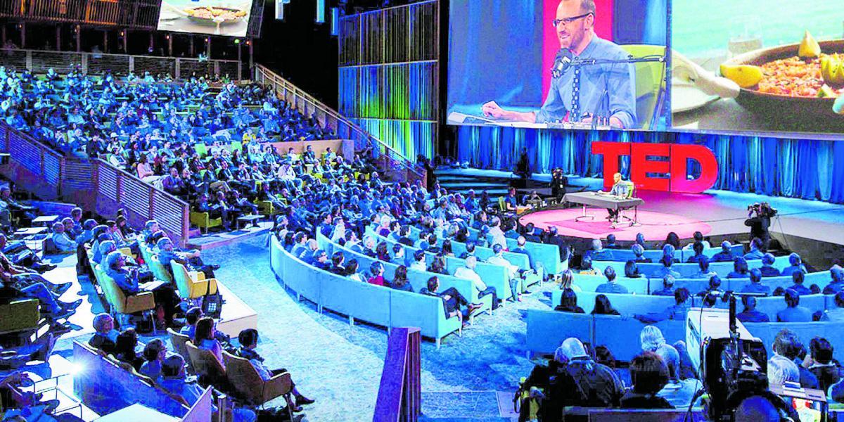 Las charlas TED son una de las plataformas más reconocidas para la difusión de buenas ideas. Sus videos con charlas dictadas por afamados conferencistas alcanzan por lo general varios millones de reproducciones.
