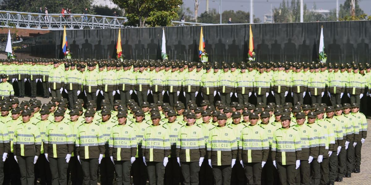 La Policía Nacional cuenta con 180.000 hombres y mujeres de las mejores calidades profesionales y humanas.