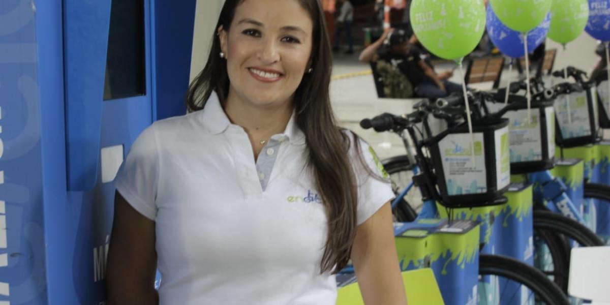 Viviana Tobón, subdirectora de Movilidad del Área Metropolitana, considera que el sistema EnCicla ha sido un éxito para la ciudad.