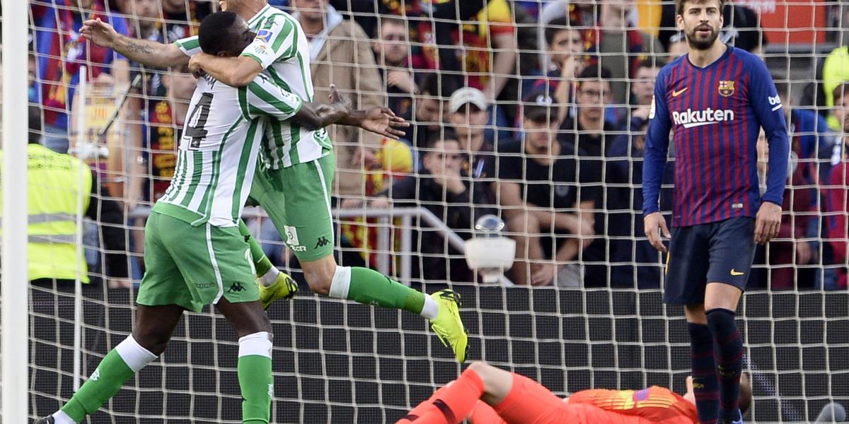 Real Betis derrotó 2-4 a Barcelona en el Cam Nou.