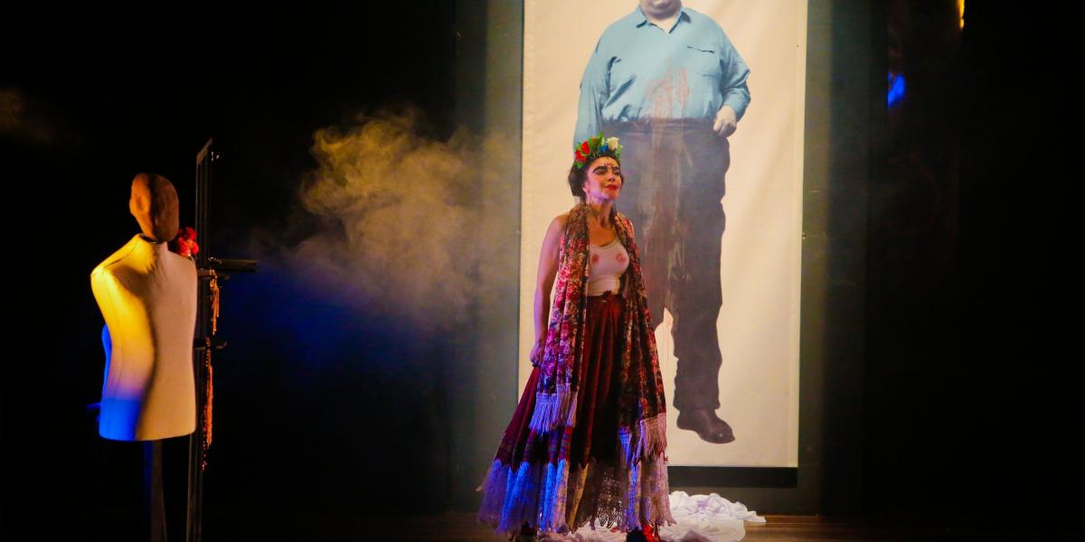 Flora Martínez en el espectáculo ‘Frida libre’.