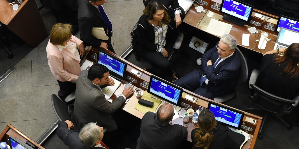El expresidente Álvaro Uribe fue el primero en hablar de ‘coalición interpartidista’.
