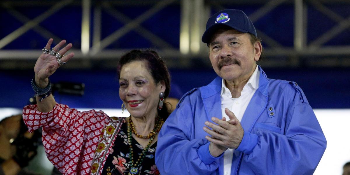 El presidente de Nicaragua, Daniel Ortega, junto a su esposa Rosario Murillo.