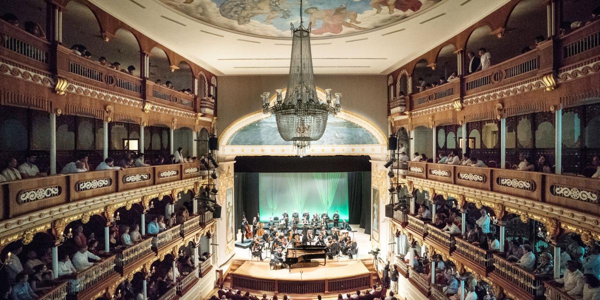 El teatro Adolfo Mejía será uno de los escenarios de esta nueva edición del festival musical.