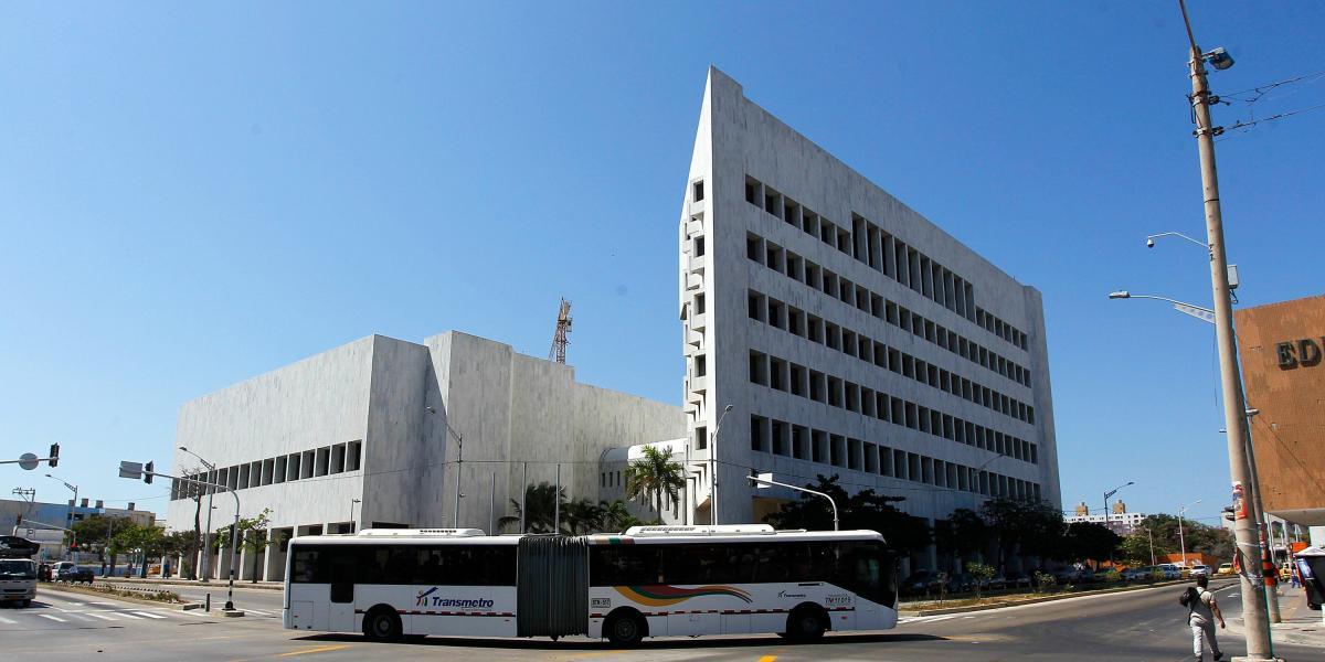 Cómo llegar a Edificio Dior en Barranquilla en Autobús?