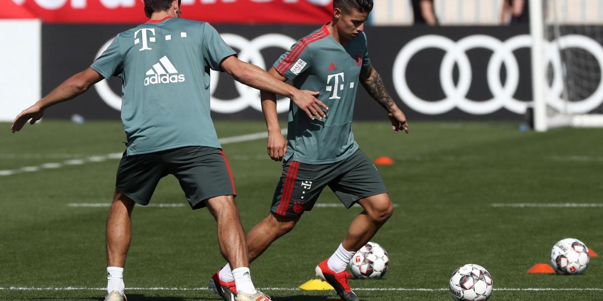 James Rodríguez en el entrenamiento del Bayern Múnich en Doha.