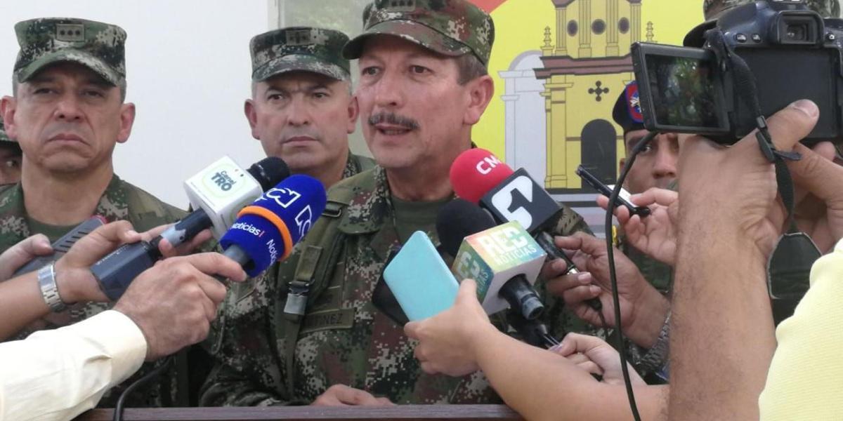El comandante del Ejércit, general Nicacio Martínez Espinel, confirmó que el Eln tiene en su poder a un cabo de esa institución.