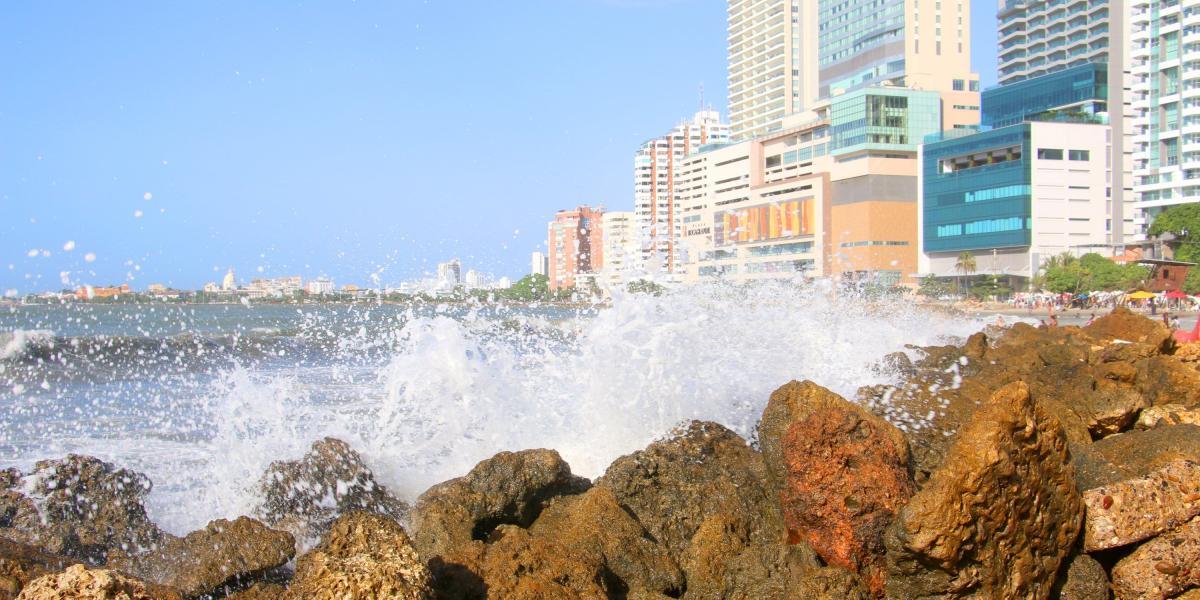 La protección costera es un proyecto urgente para el futuro inmediato de la primera ciudad turística del país.