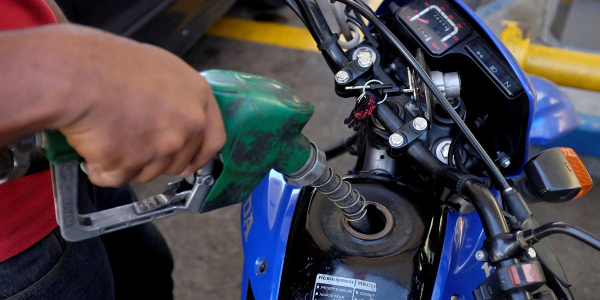 Se teme que un embargo petrolero sobre Venezuela pueda subir los precios de la gasolina dentro de Estados Unidos