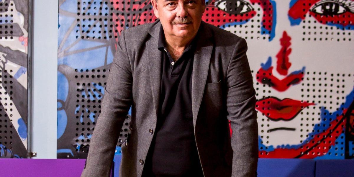 Fernando Gaitán, libretista y productor de televisión.