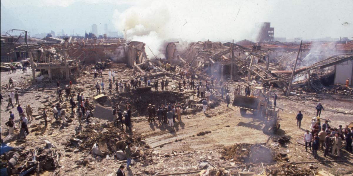 Aunque imagen  parece más sacada del Medio Oriente que de Colombia, muestra los daños del atentado al DAS en 1989.