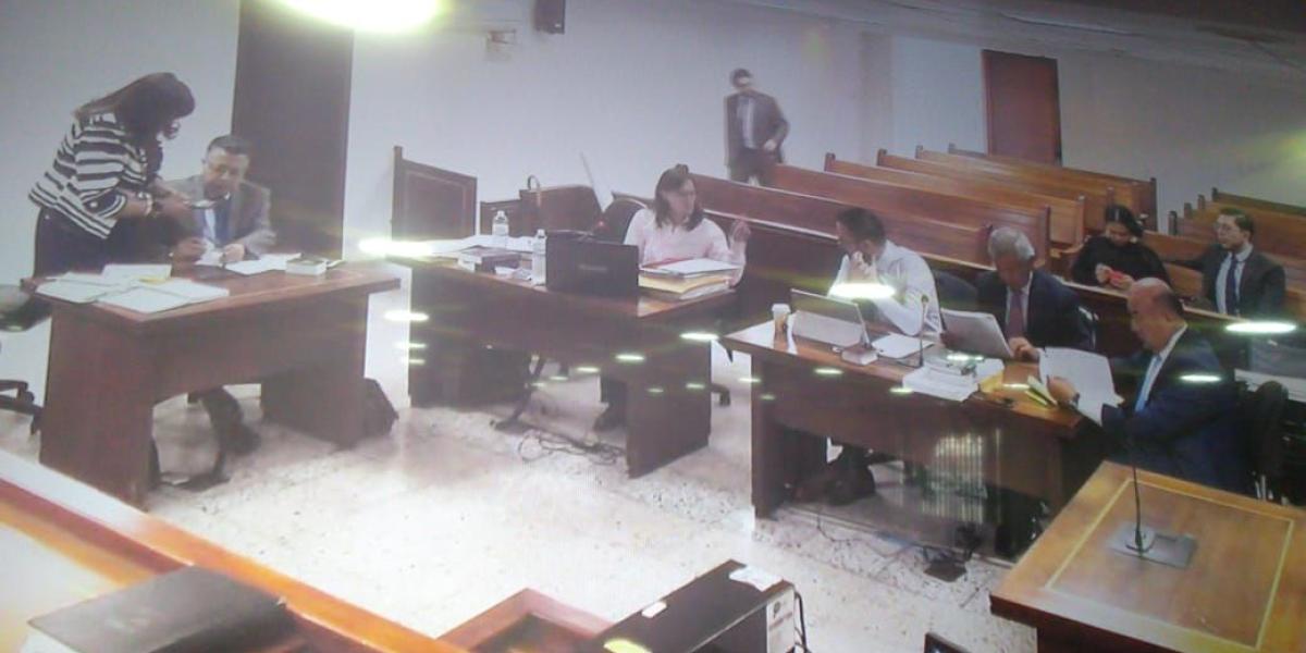 Los hermanos Catalina y Francisco Uribe Noguera no asistieron a la audiencia en la que la Fiscalía presenta las pruebas en su contra.