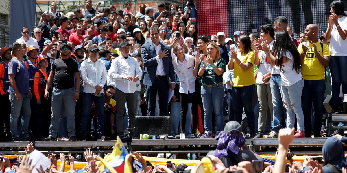 El presidente encargado de Venezuela, Juan Guaidó, hizo varios anuncios durante las marchas de este martes en Venezuela recordando al día de las Juventudes #12F.