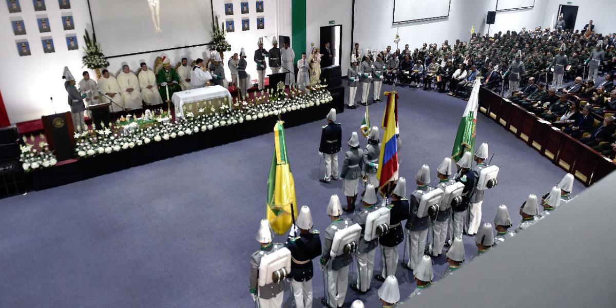 El presidente Iván Duque participó en la misa de  conmemoración del primer mes del ataque a la escuela de Polícia