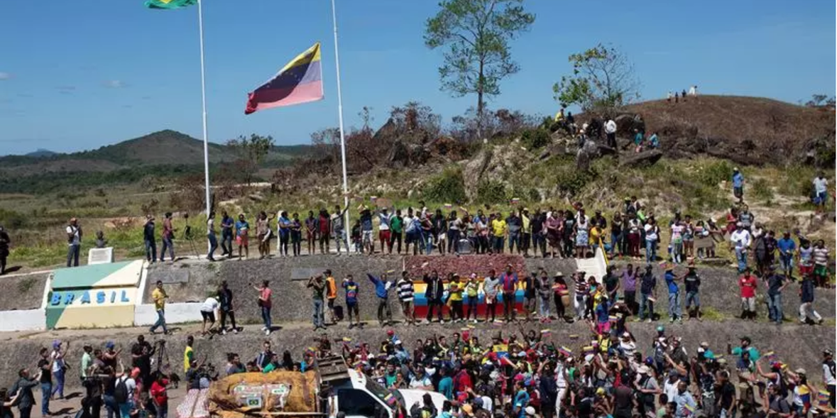 Los indígenas venezolanos, en frontera con Brasil, se enfrentaron al ejército. Hubo dos personas muertas.