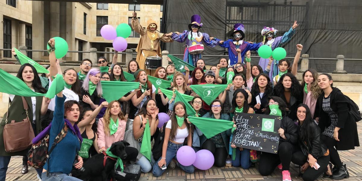 Líderes feministas provenientes de varios colectivos, en una de las marchas a favor del aborto legal en Bogotá.