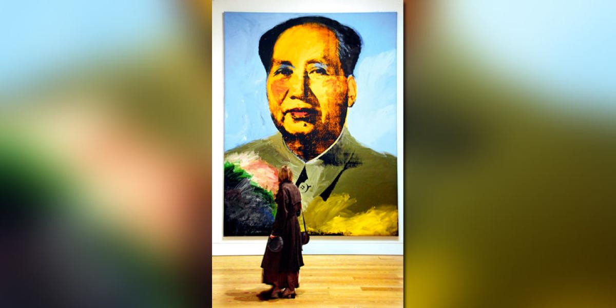Uno de los varios ‘Mao’ de Andy Warhol (1928-1987), en el Museo Whitney de Nueva York, que montó la mayor retrospectiva que se ha hecho en EE. UU. del artista en 
30 años.