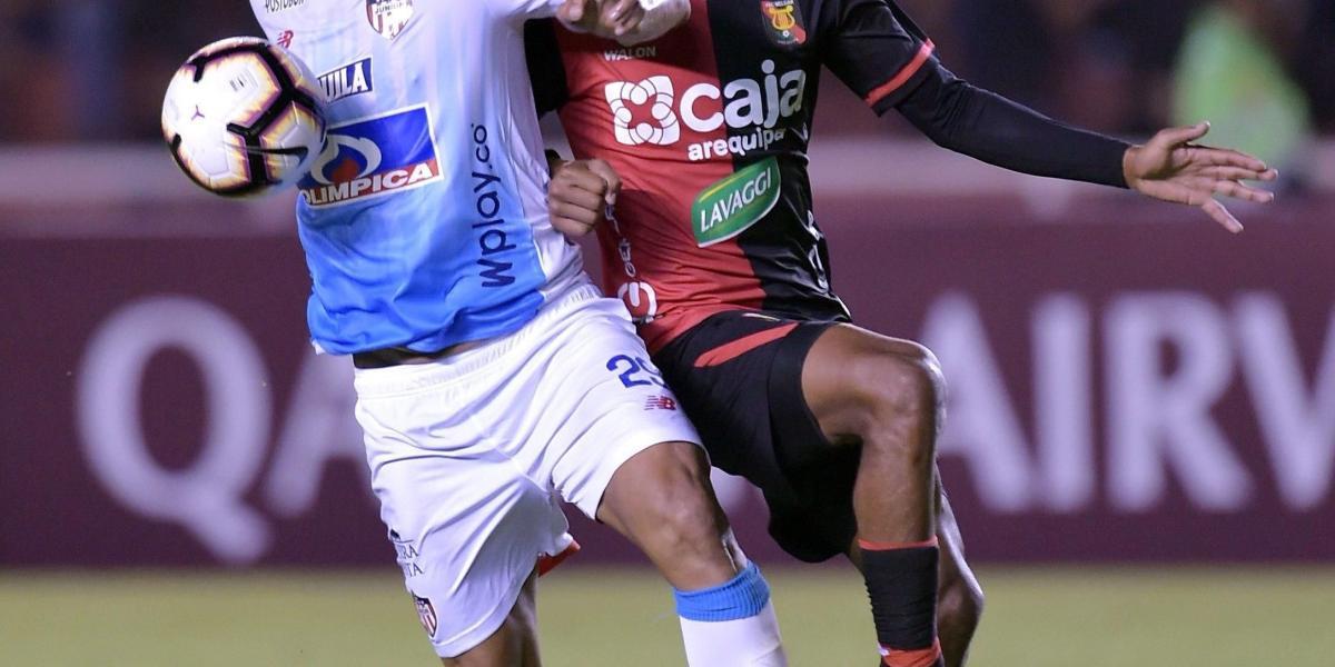 Teófilo Gutiérrez está en deuda con el Junior en la Copa Libertadores.