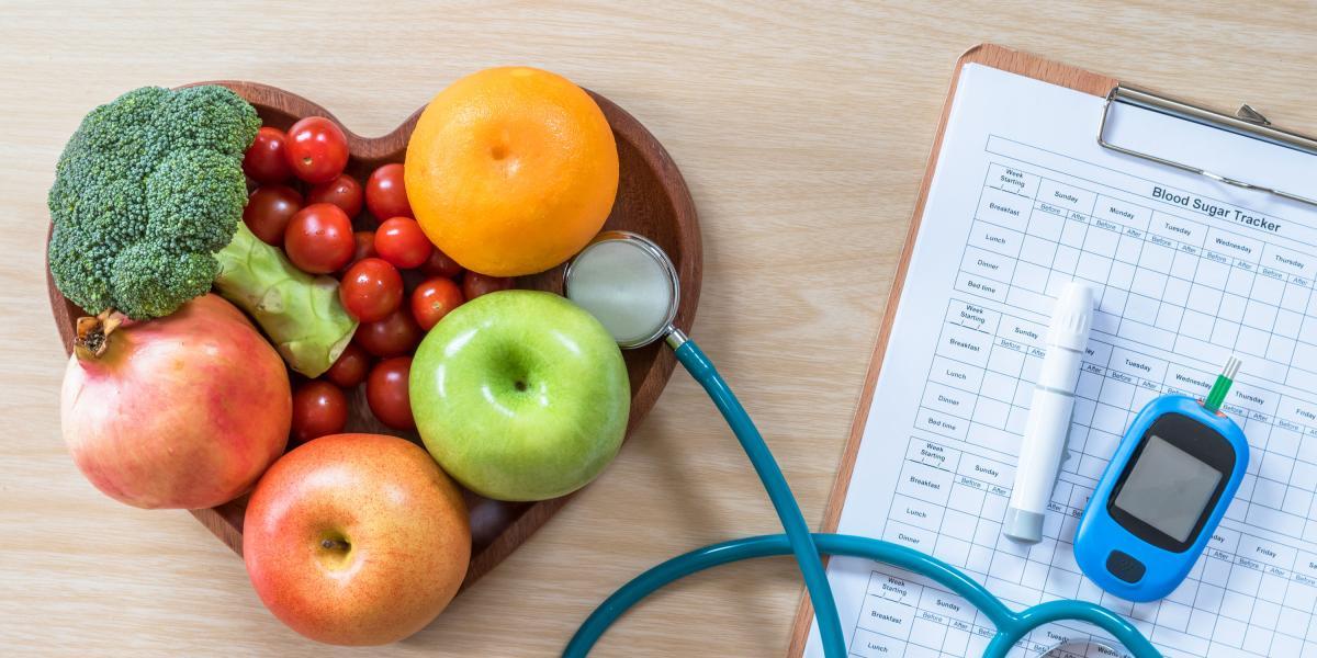 Diez veces más frutas y verduras que carnes rojas contempla la dieta que proponen los investigadores.