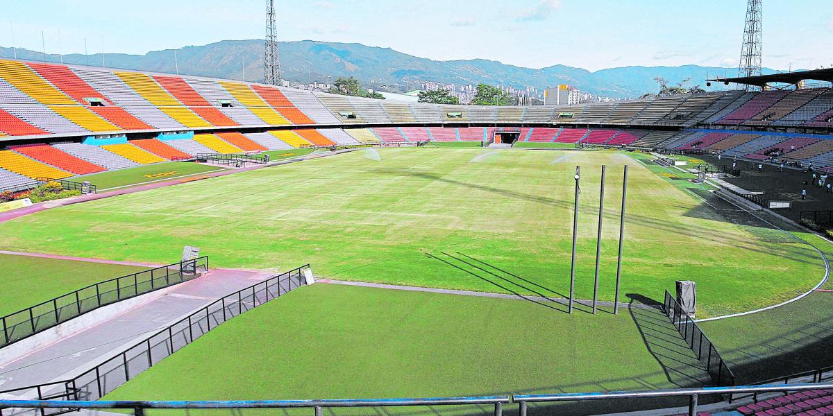 El estadio Atanasio Girardot está ubicado en Medellín, una de las ciudades principales de Colombia. Tiene una capacidad aproximada de 36 mil espectadores y es el escenario local de Atlético Nacional e Independiente Medellín.
