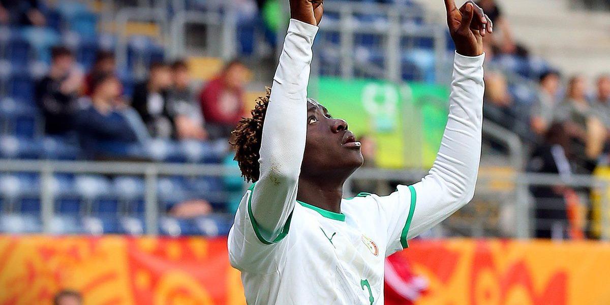 Sagna anotó los tres goles de Senegal en el primer partido de su seleccionado en el Mundial Sub-20.