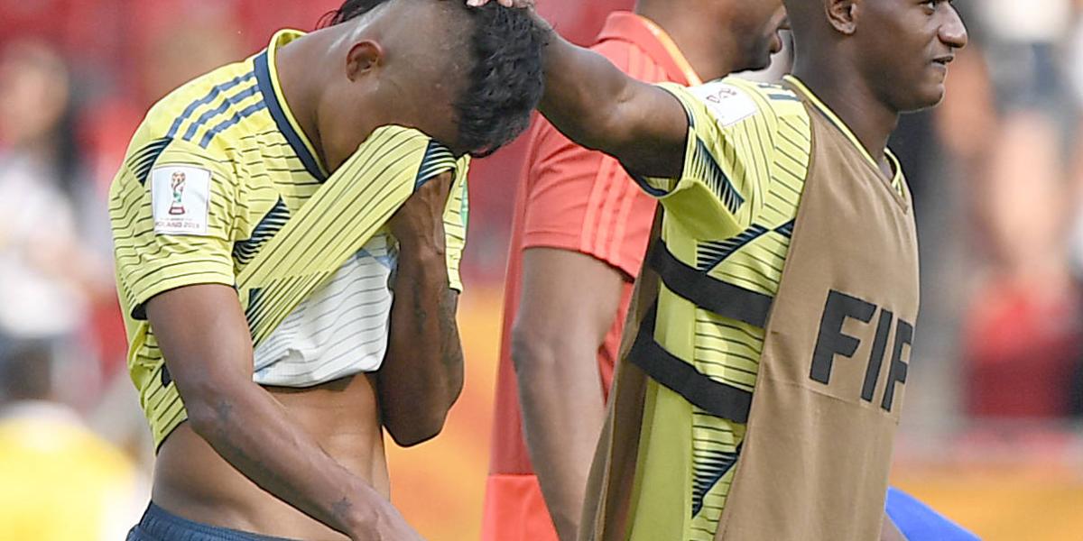 El lamento de los jugadores colombianos tras la eliminación del Mundial de Polonia.