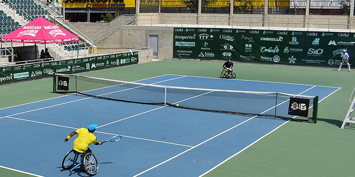 Hernández fundó, en 2007, el Club Deportivo Tensillar, que organiza el Abierto Internacional de tenis en silla de ruedas.