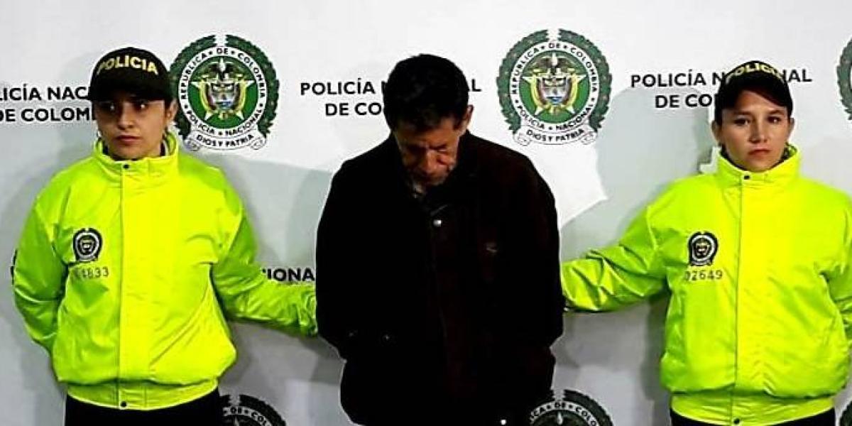 Las autoridades presentaron a este hombre, de 53 años, quien sería el responsable de abusar de mujeres en TransMilenio.