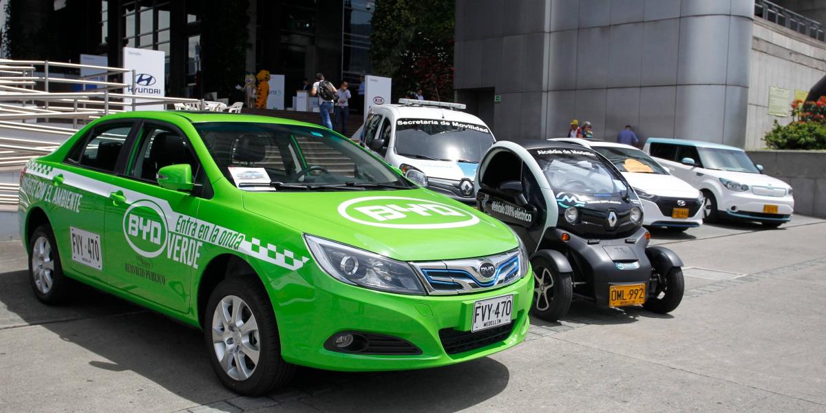La idea es que antes de que finalice el año, a la ciudad lleguen 200 taxis 100 por ciento eléctricos
