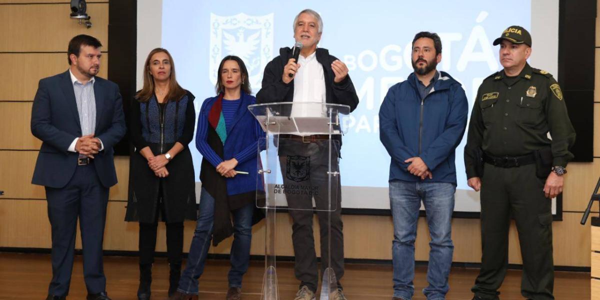 Autoridades presentan balance de la nueva medida contra los colados en TransMilenio.