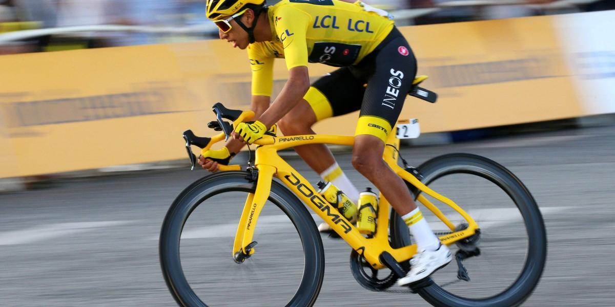 Egan Bernal se coronó campeón del Tour de Francia 2019 con 22 años.