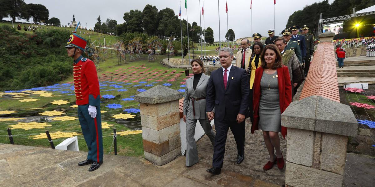 El presidente Duque, la primera dama, María Juliana Ruíz, y la vicepresidenta Marta Lucía Ramírez encabezaron la celebración de la independencia