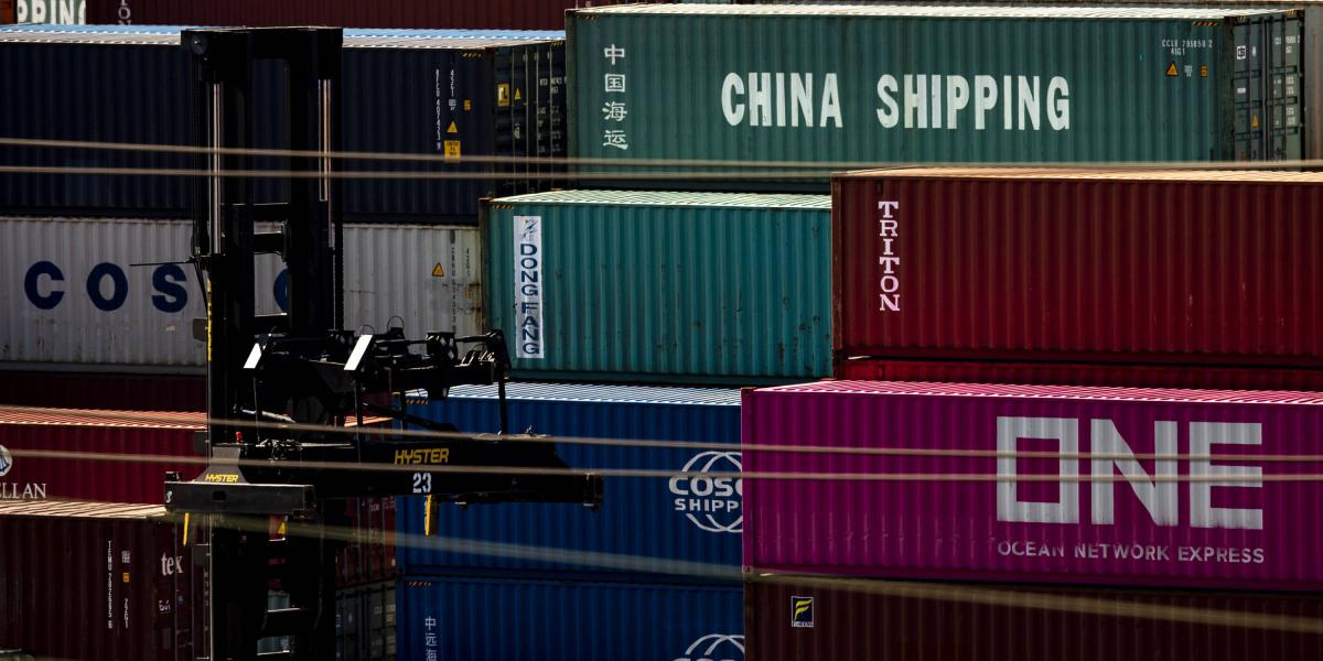 Las tensiones comerciales entre Estados Unidos y China son una fuente de preocupación para la economía global.